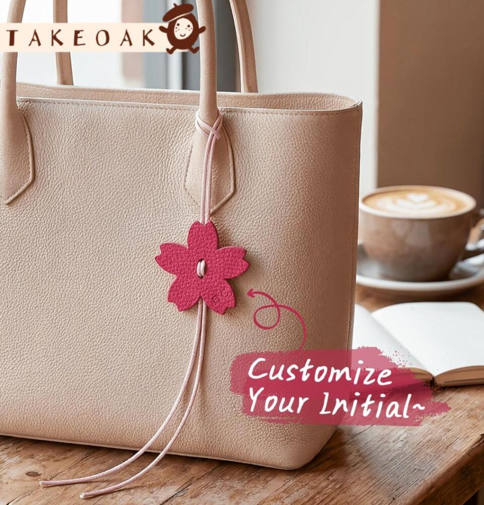 Custom Initials Cherry Blossom - đánh giá và giá Travel Accessories Gifts For Women