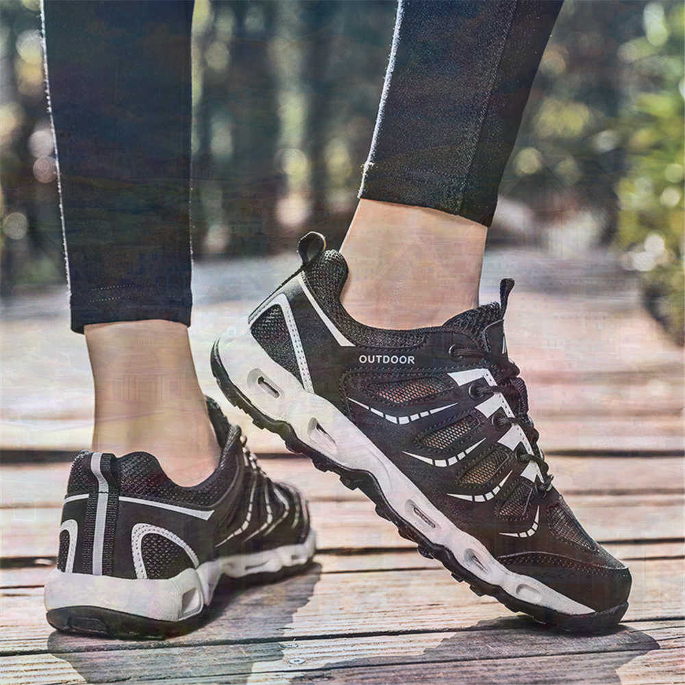 Sumer Round Tip Silver Sneaker - đánh giá và giá Travel Accessories In Train