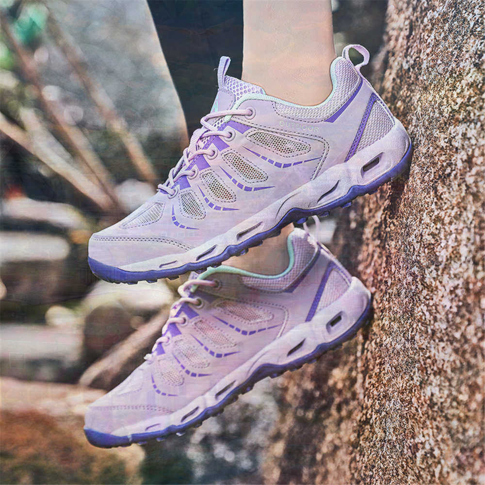 Sumer Round Tip Silver Sneaker - đánh giá và giá Travel Accessories In Train