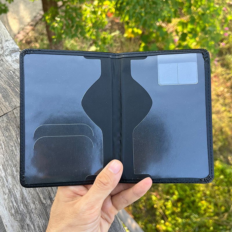 The Hellenic Republic Passport - đánh giá và giá Travel Accessories Greece